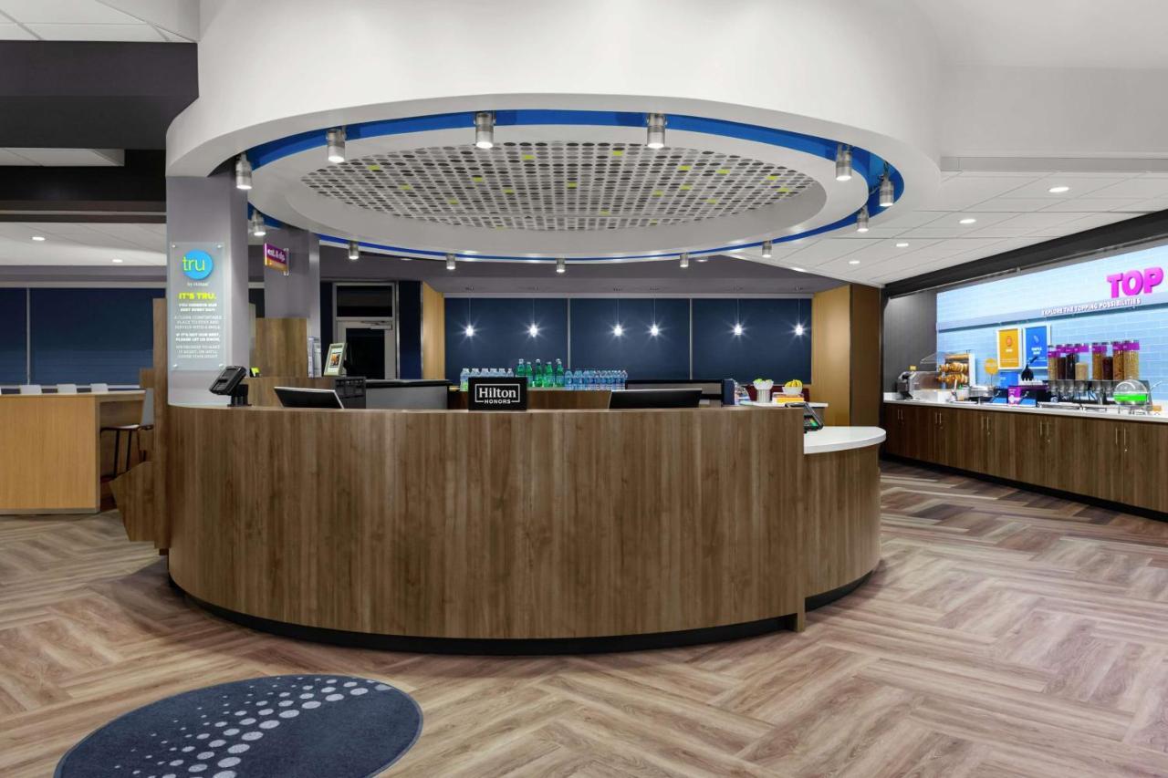 Tru By Hilton Gilbert Hotel Bagian luar foto