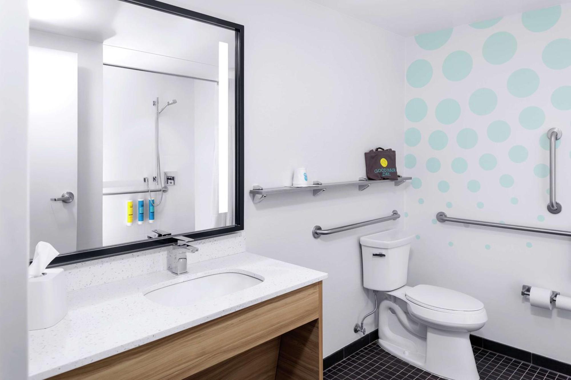 Tru By Hilton Gilbert Hotel Bagian luar foto
